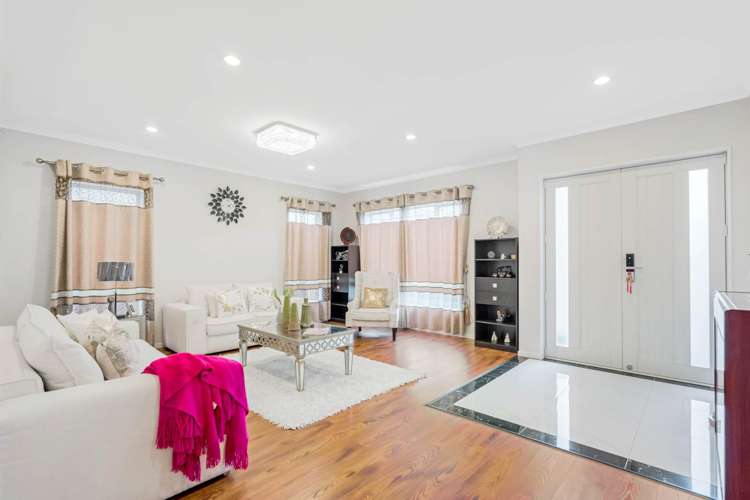 17 Beltany Drive Flat Bush_1