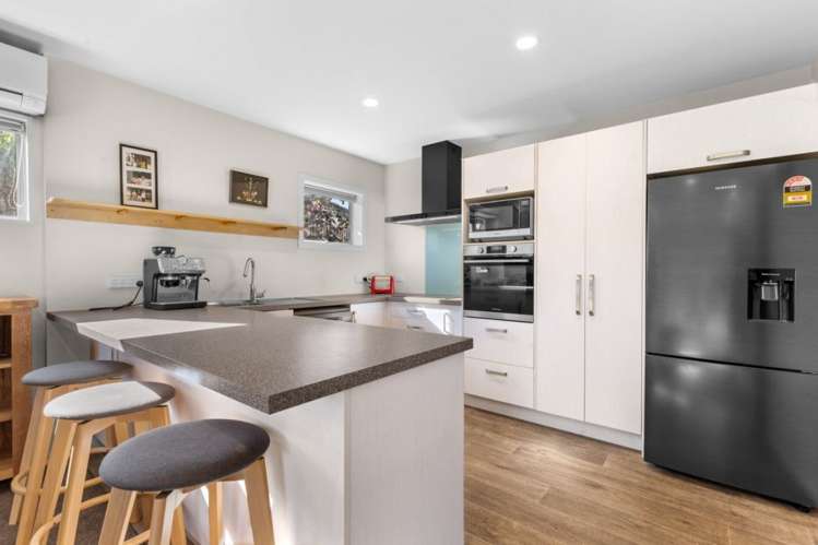 140 Charles Street Blenheim Central_3