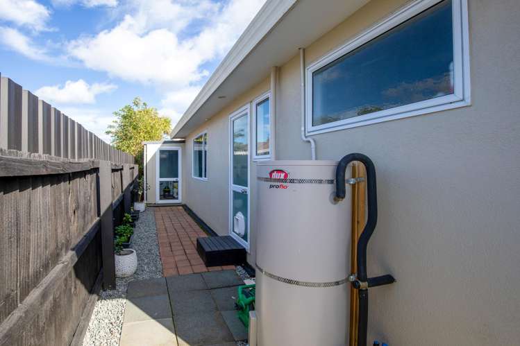 2/31 Barrie Street Addington_12