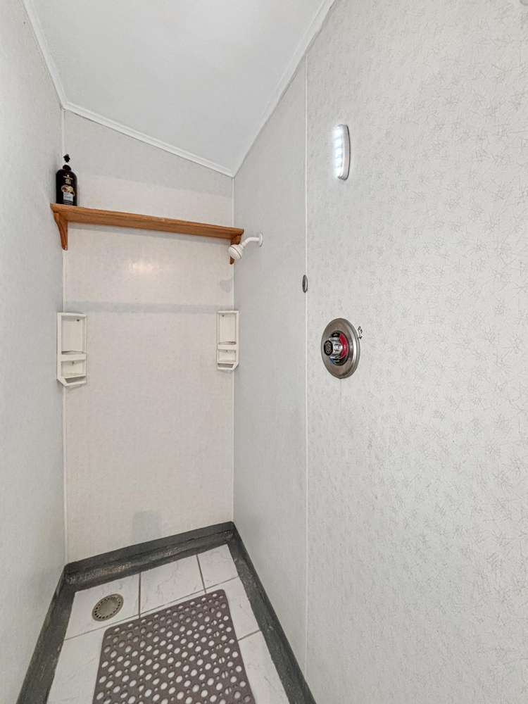 3 Lloyd George Road Wainui_17