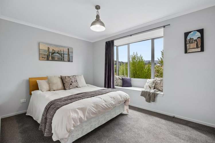 91 Barr Street Kenmure_15