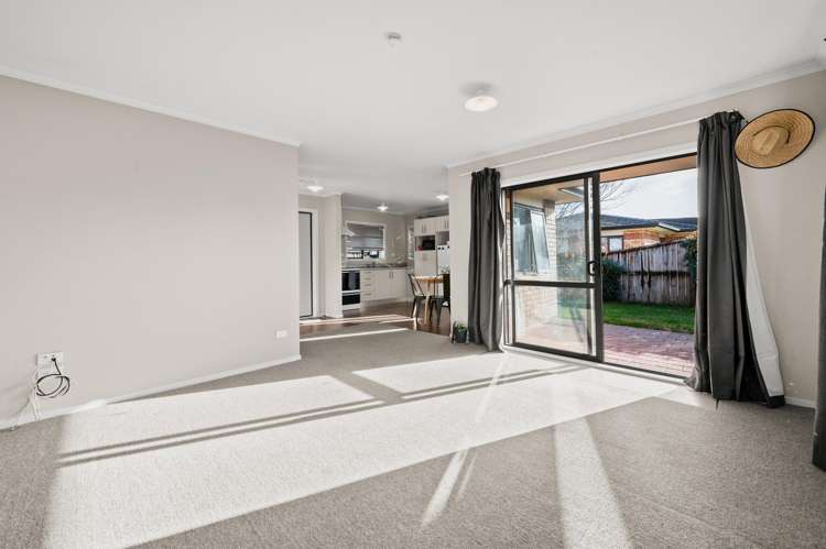 10f Yorkshire Road Silverdale_8