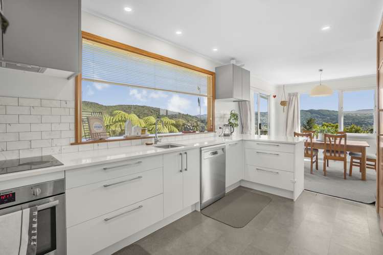 46 Kerkwall Drive Naenae_9