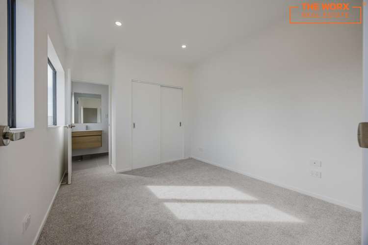 2/10 Richard Road Mangere_8