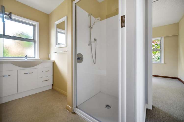 15 Shelley Crescent Stoke_14