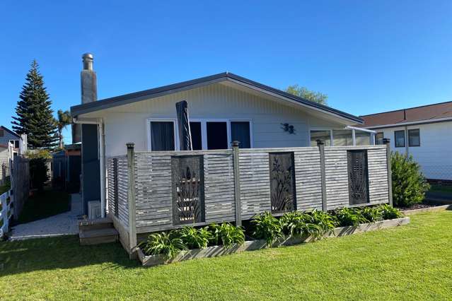 33 West Crescent Te Puru_1