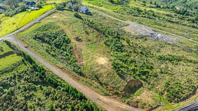 8 Pineland Drive Turitea_2