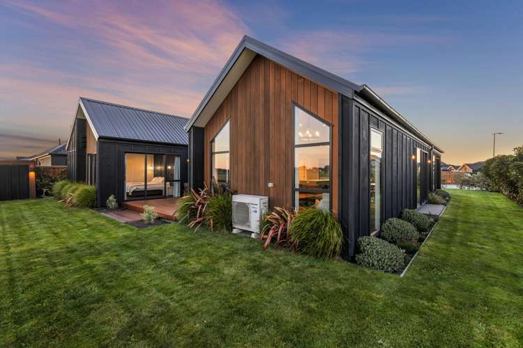 8 Ellerslie Lane Lincoln_22