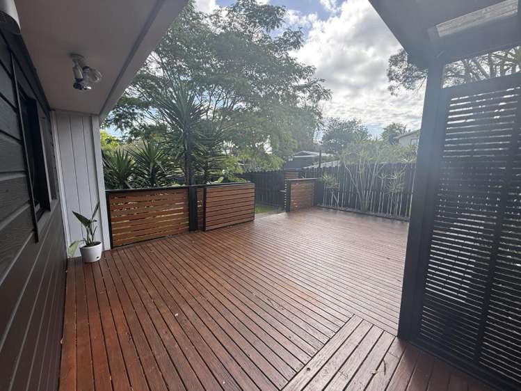 9A Shadon Place Stanmore Bay_21