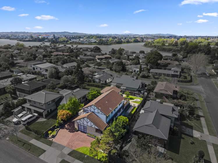 21 Rushgreen Avenue Pahurehure_21