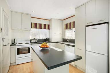 271 Wellington Road_3