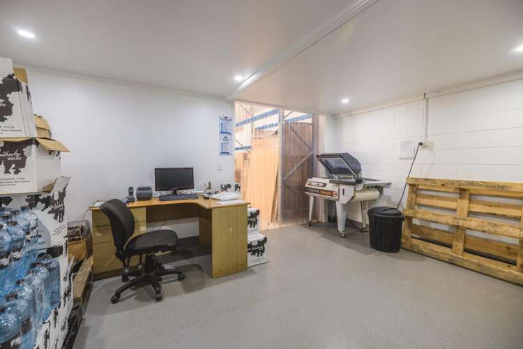 30 Tahi Road Ostend_9