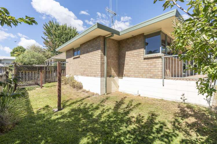 8 Macfarlane Street Hamilton East_20