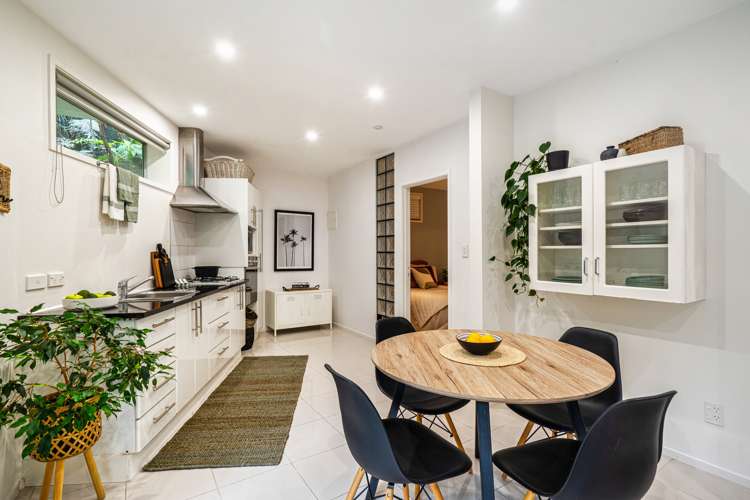 13/4 Bush View Lane Northcote Point_16