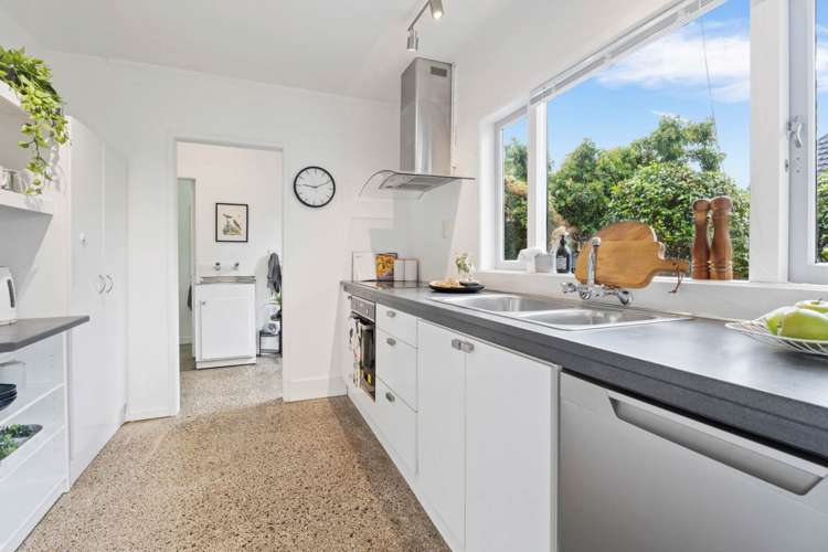 2/42 Orakei Road Remuera_6