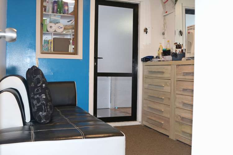 8 Hatherley Place Clendon Park_12