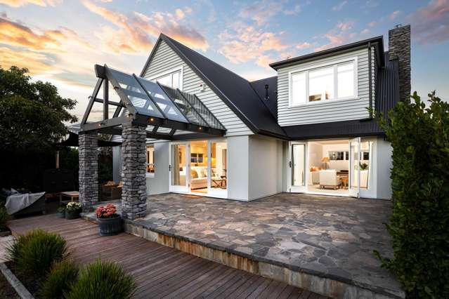 Private Oasis in Christchurch's Golden Triangle