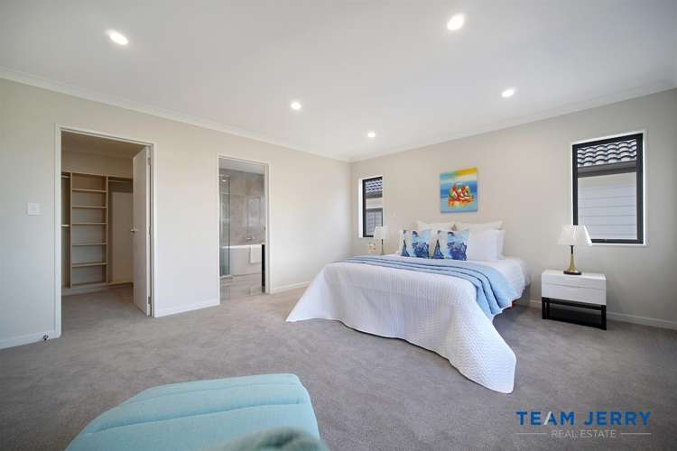 21 Knockanara Drive Flat Bush_21