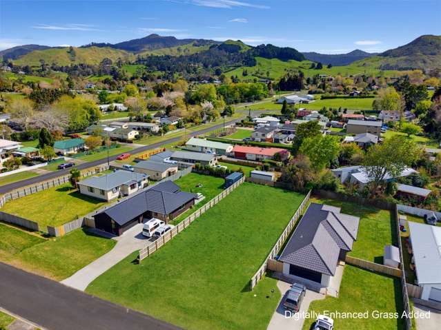 Prime Land, Prime Location - No Covenants