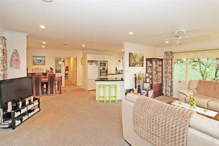 381 Suffolk Road Stoke_4