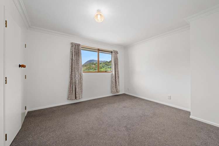 2-1A Leicester Street Picton_11