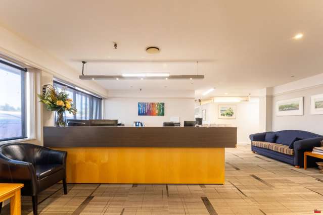 Well presented first floor office suite