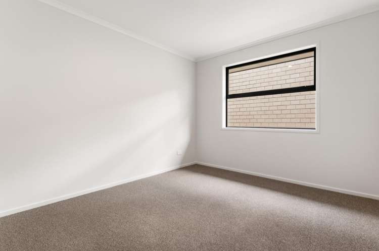 21 Cowell Crescent Pyes Pa_10