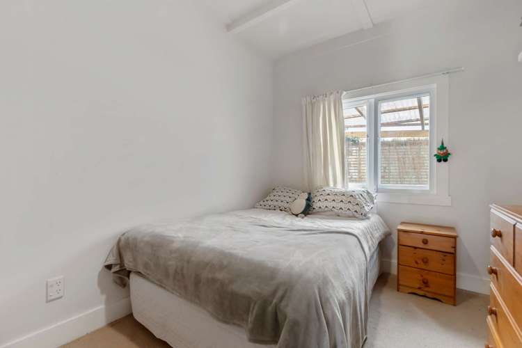 2/47 Mildmay Road Henderson_12