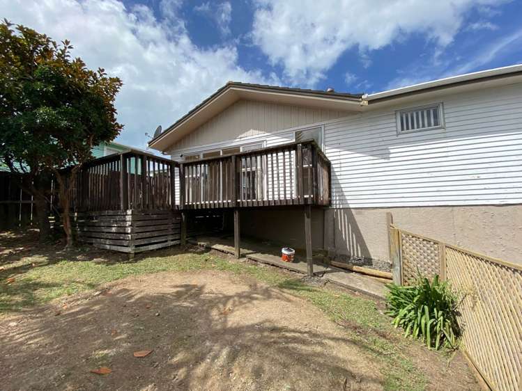 23 Minaret Drive Bucklands Beach_13