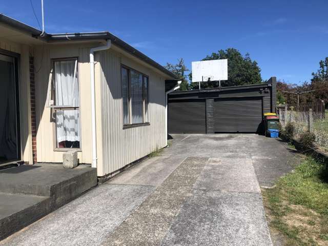 18 Roosevelt Road Mangakakahi_1