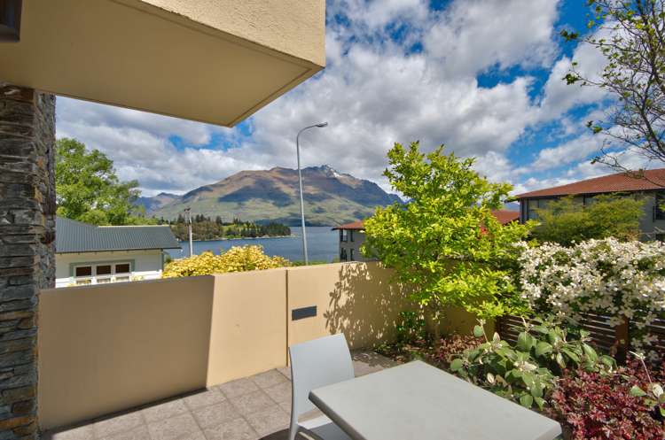 410/7 Adelaide Street Queenstown_0