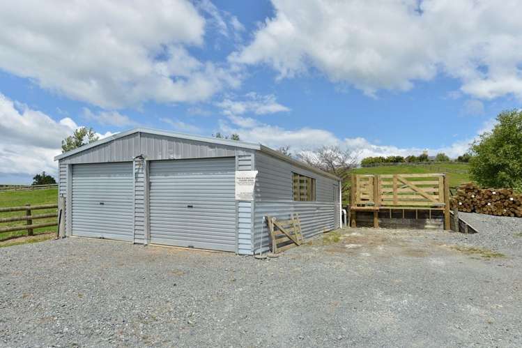 398 State Highway 1 Otaika_35