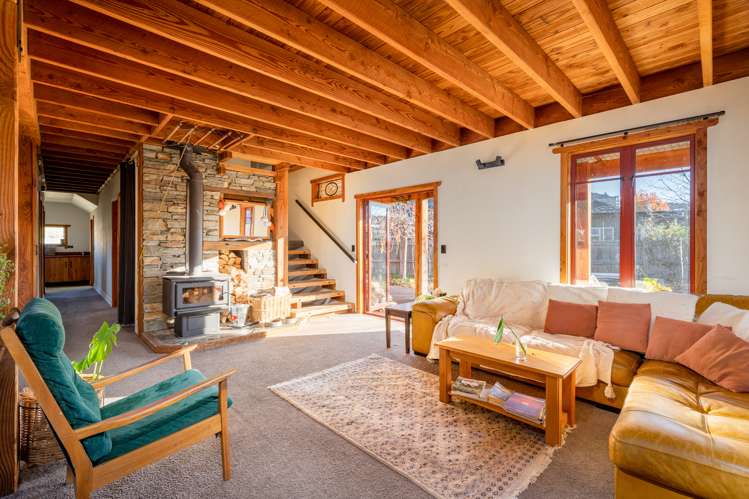 47 Lagoon Avenue Albert Town_2