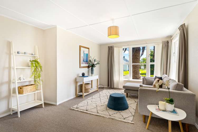 200 Waddington Drive Naenae_0