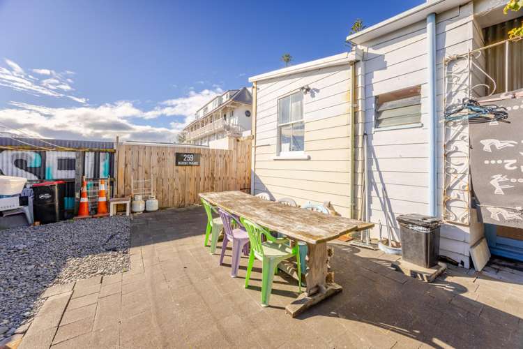 259 Marine Parade Napier South_26