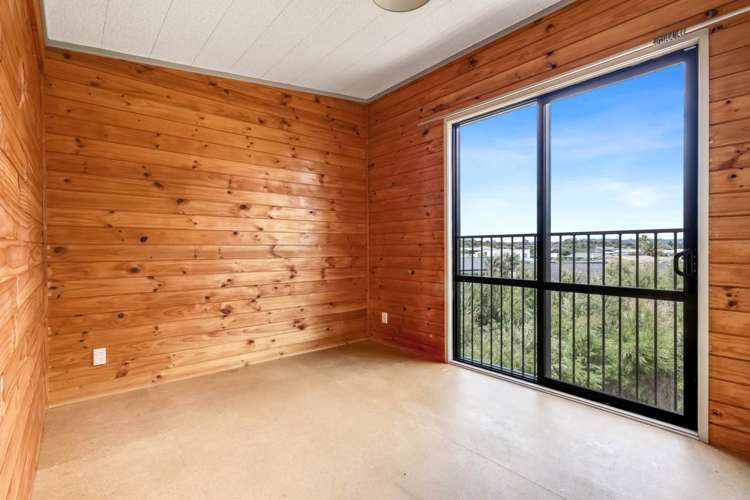 1 Seabreeze Road Mangawhai Heads_10