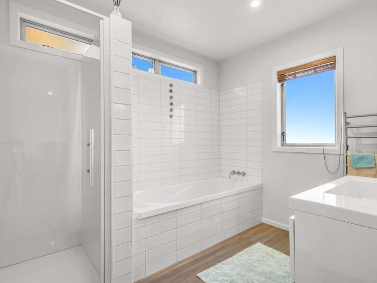 6 Beamish Street Frimley_9