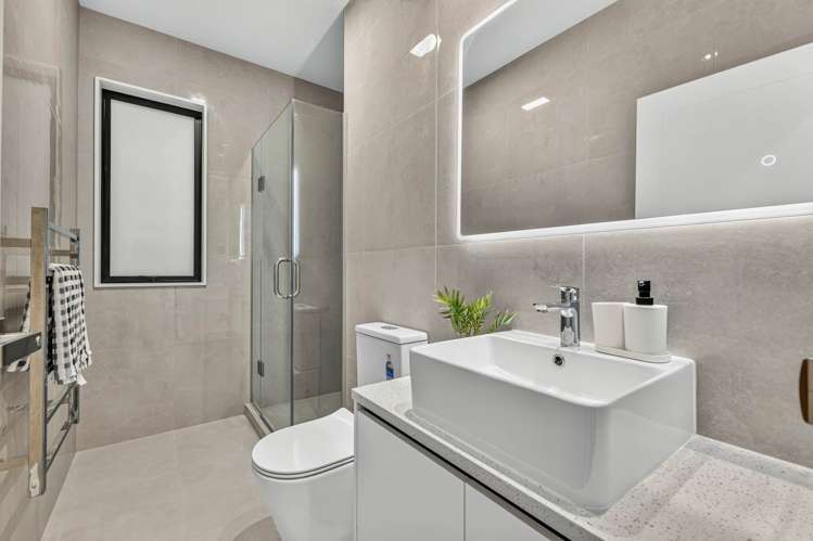 69 & 71 Rongoa Maori Way Pukekohe_23