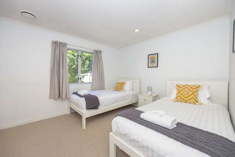 1 Koru Way Wanaka_9