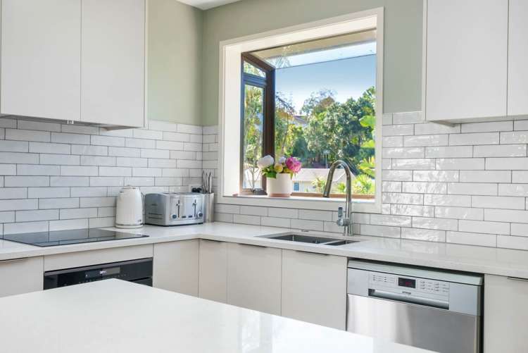 40a Weatherly Road Torbay_11