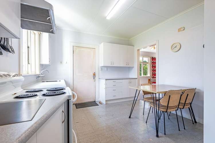 23 Argyle Avenue Takaro_3