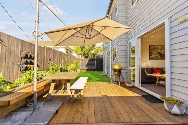 16a Gloria Avenue Te Atatu Peninsula_19