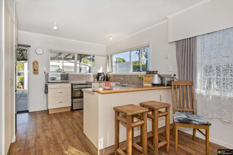 48 Carr Street Te Kamo_3