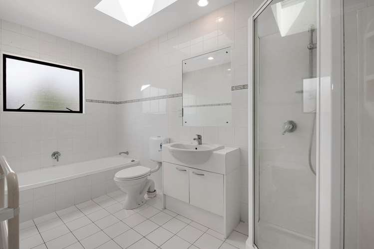 16/270 Sunset Road Windsor Park_8