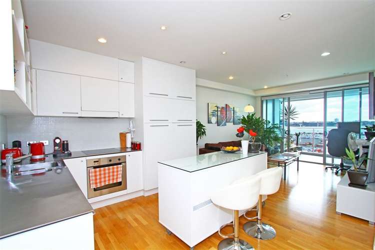 1204/30 Beach Road Auckland Central_1