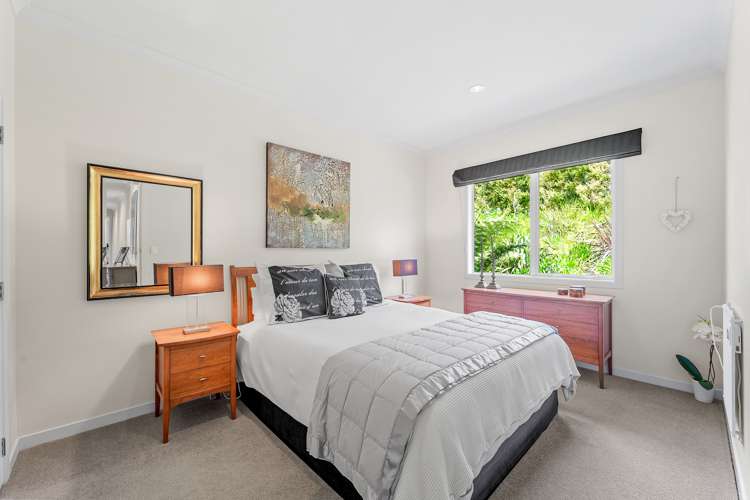 35 Hobbs Road Matakatia_24