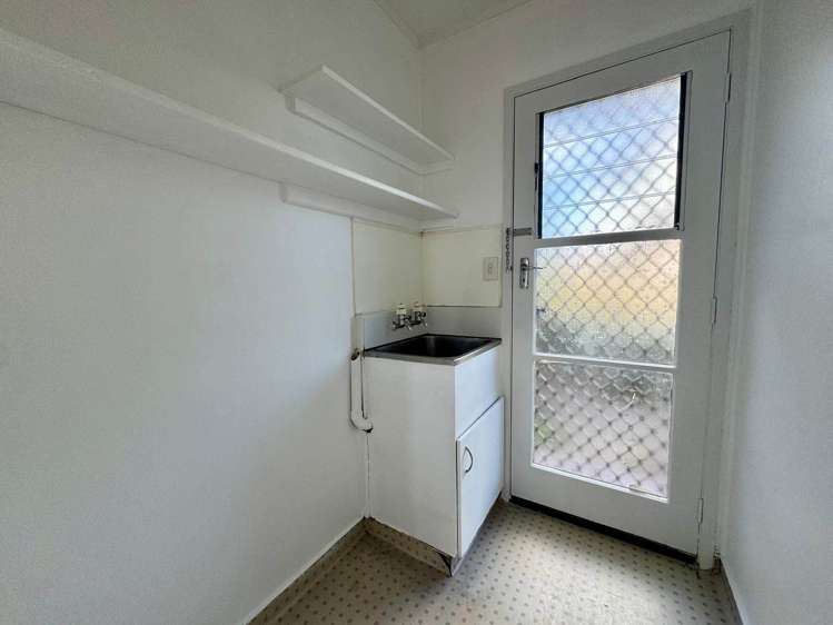 4/102 Coronation Road Papatoetoe_4