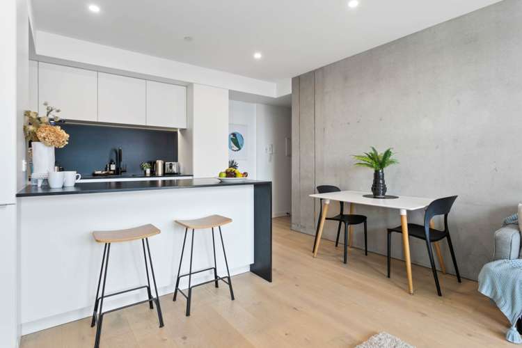 304/2 Miller Street Point Chevalier_7