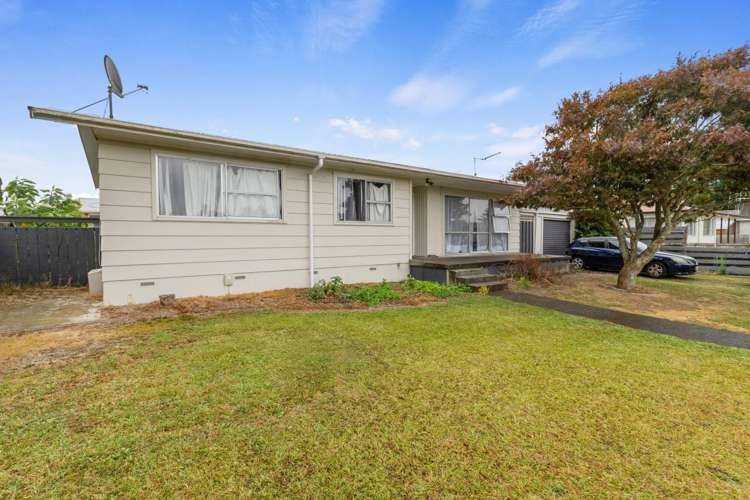 22 Oakfield Crescent Pukete_2