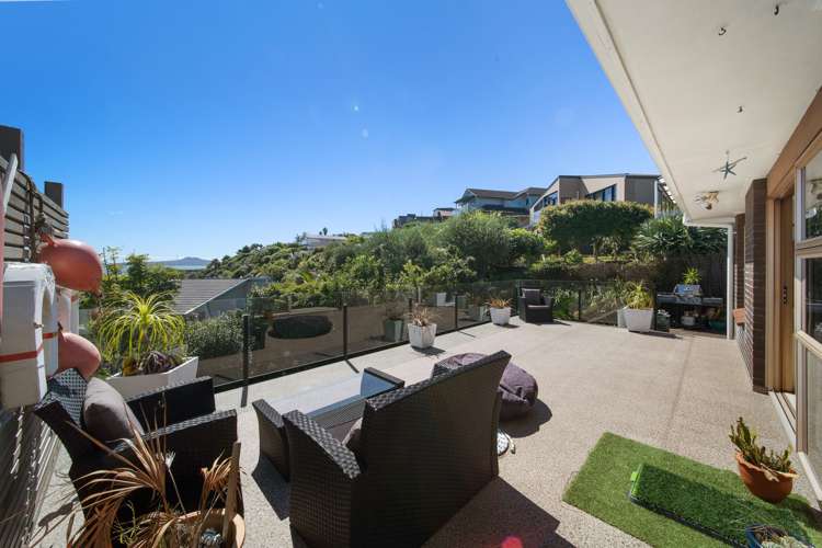2/89 Takutai Avenue Half Moon Bay_1